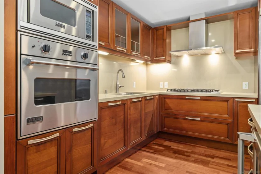 1325 Pacfiic Hwy. #2503 photo 13
