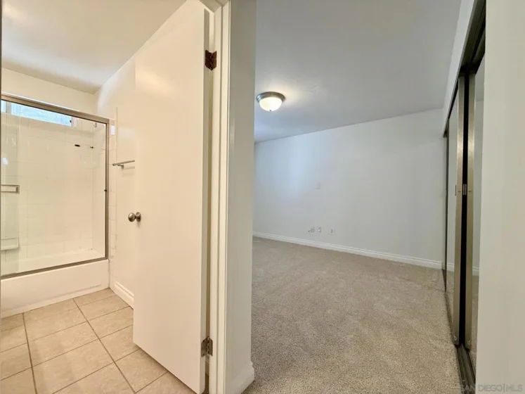 1756 Essex Street #305 photo 19