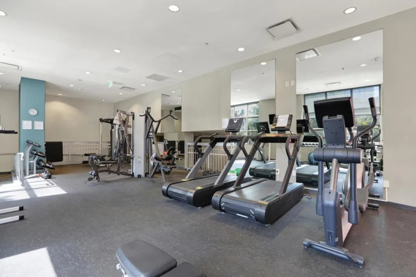300 W Beech Street #805 photo 12
