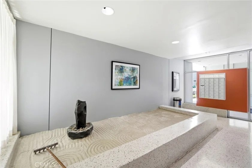 4807 Woodley Avenue #303 photo 28