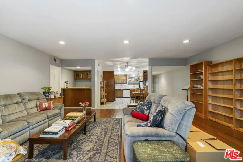 4445 Cartwright Avenue #111 photo 19