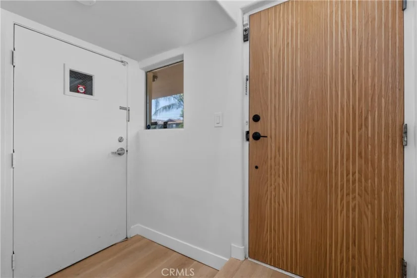 13440 Moorpark Street #101 photo 6