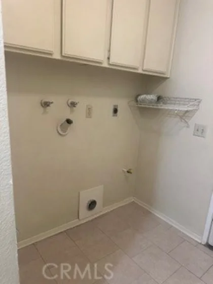 5050 Canyon Crest photo 7