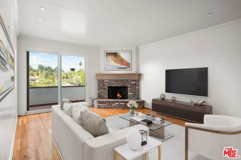 11755 Montana Avenue #308 photo 1