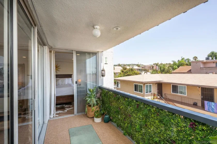 727 Sapphire Street #312 photo 28