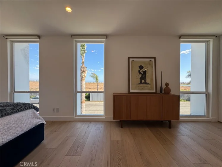 3981 Warner Avenue photo 54