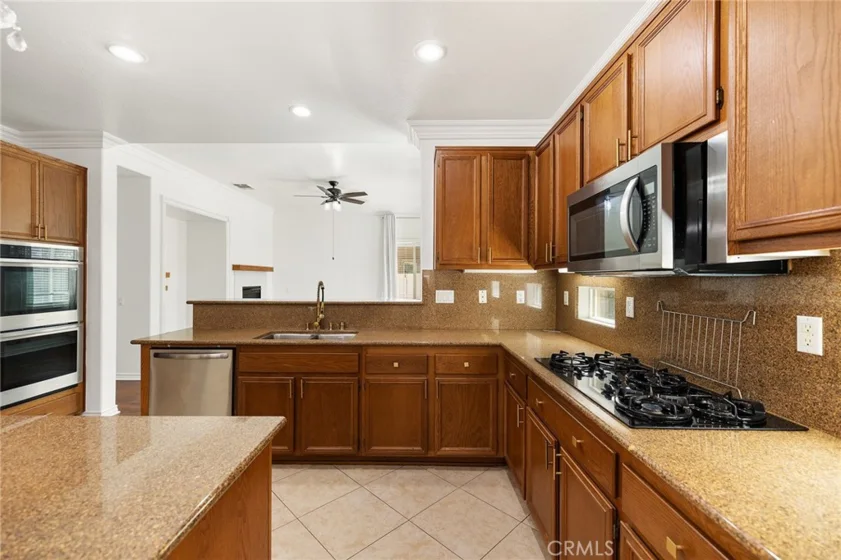 46101 Sharon photo 20