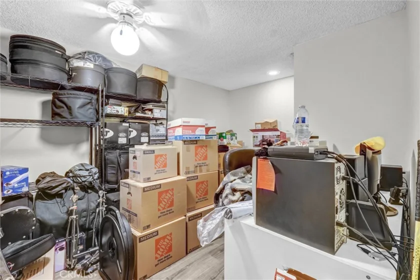 19451 Sherman Way #504 photo 21