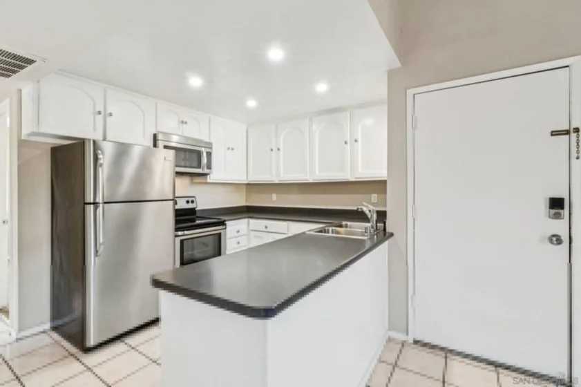 475 N Midway Drive #254 photo 3