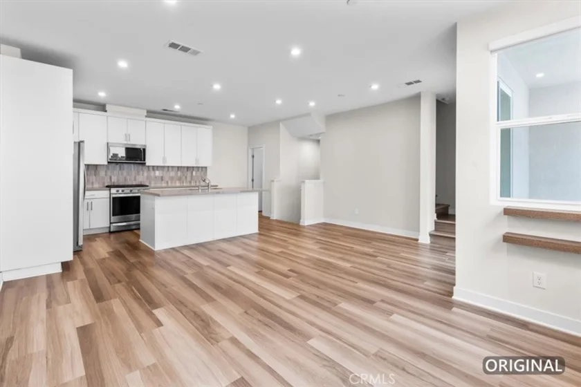 1206 W Cara photo 17