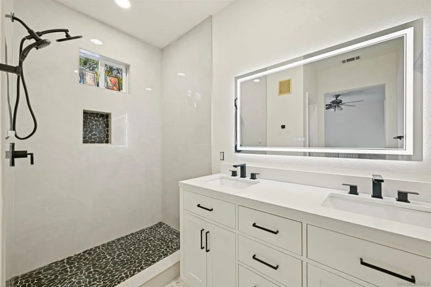 13295 Calle Del Campo #5 photo 3