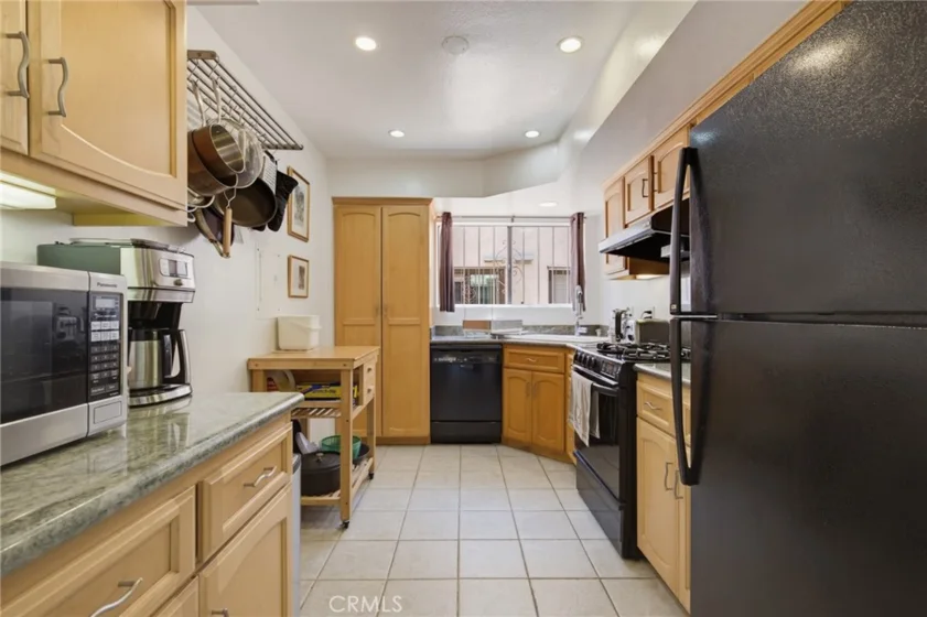 1850 Midvale Avenue #13 photo 6