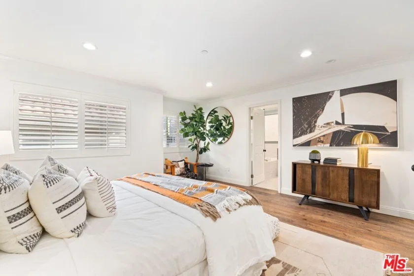 838 17th Street #103 photo 16