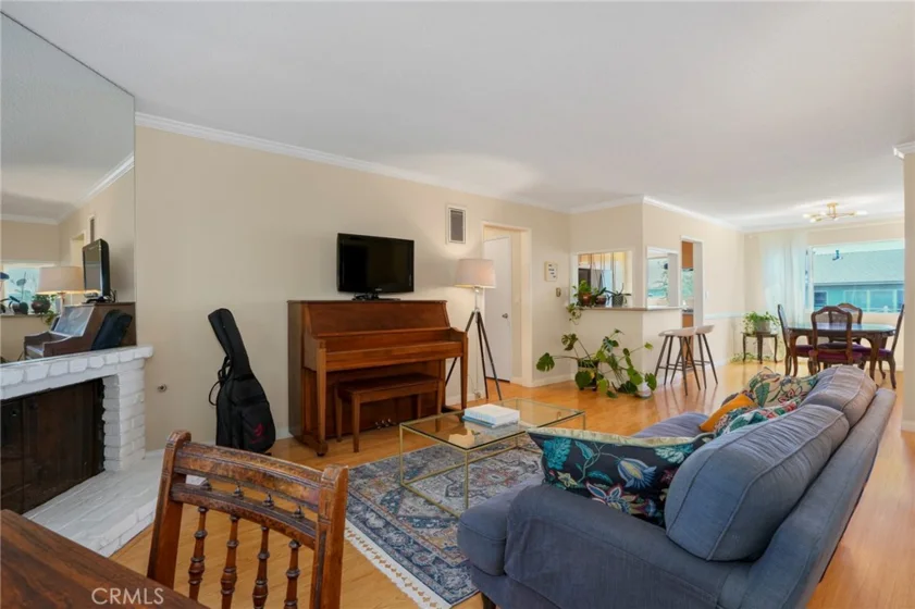 1240 Franklin Street #5 photo 5