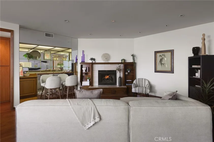 1432 Camden #301 photo 5