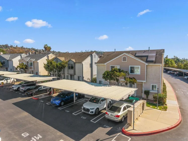 8901 Arlingdale Way photo 31