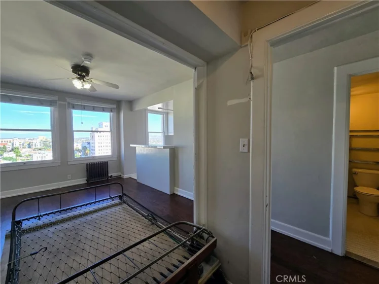 455 E Ocean Boulevard #915 photo 40