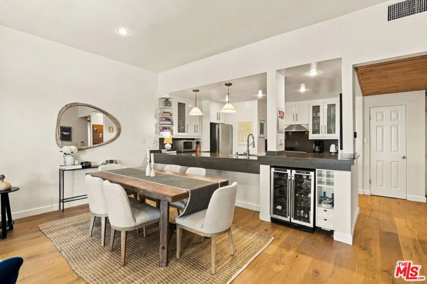 12115 San Vicente Boulevard #404 photo 6