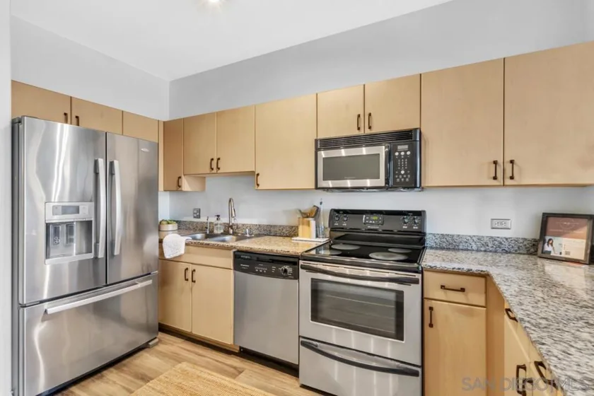 1643 6th Avenue #415 photo 24