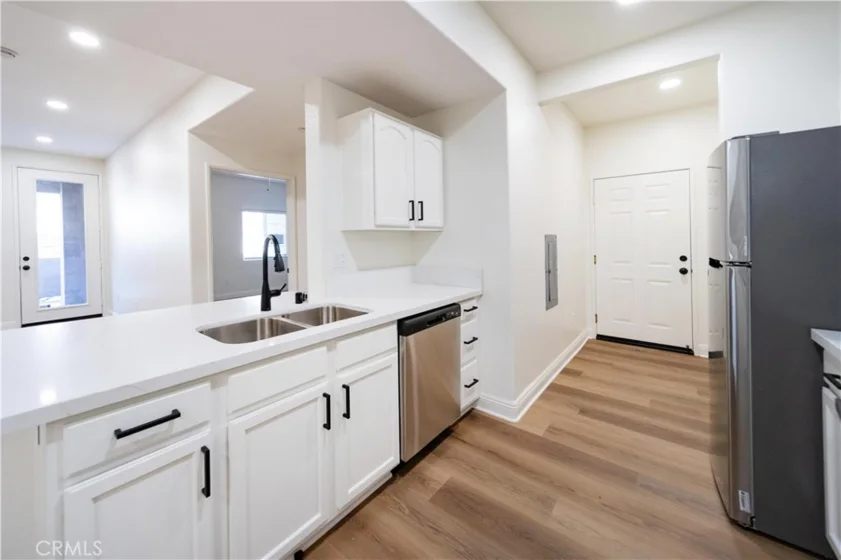 41410 Juniper Street #212 photo 28