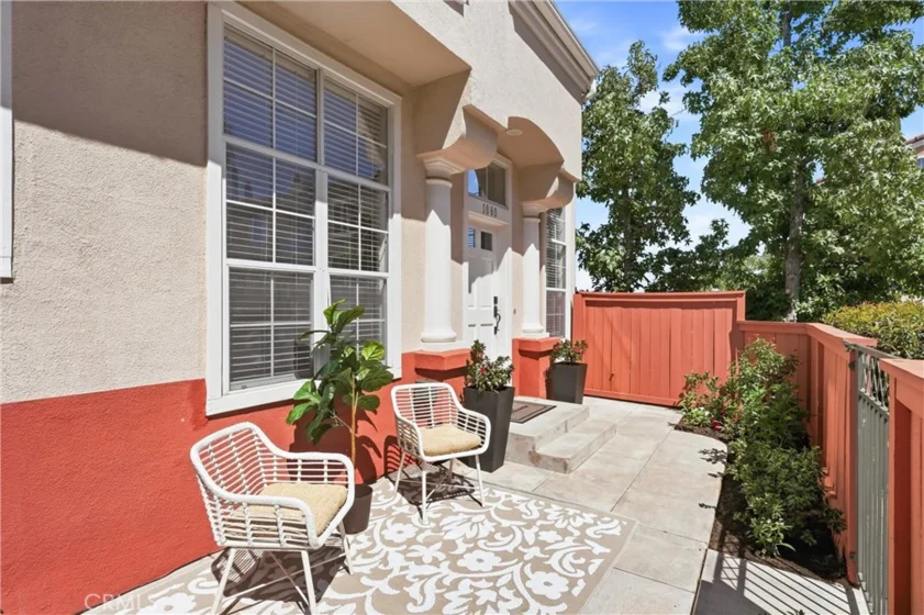 1080 South Rossano Way photo 5