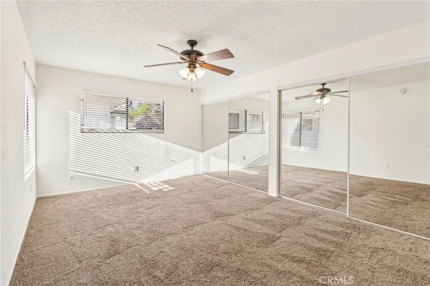 450 W Vermont #2102 photo 23