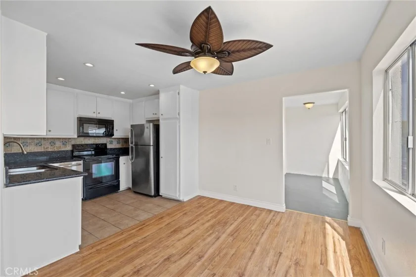 1187 E 3rd #202 photo 6