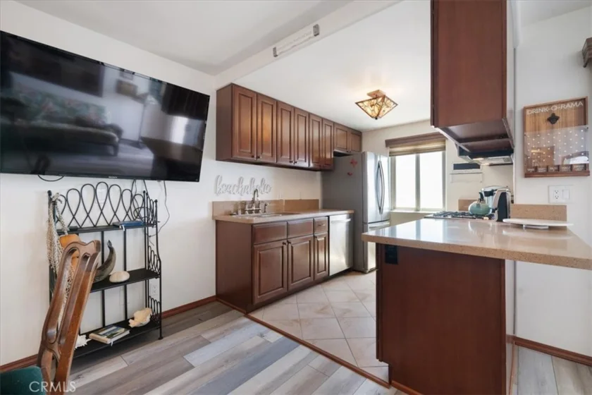 1202 N Pacific Street #204A photo 15