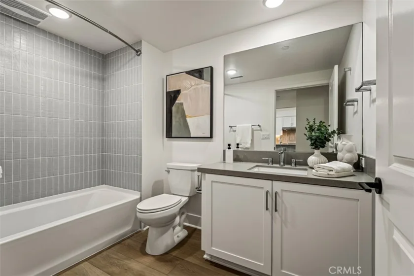 24722 Del Prado #302 photo 26