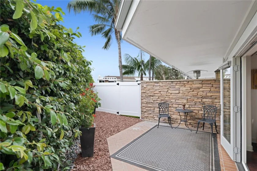 1030 Bayside Cove #702 photo 28