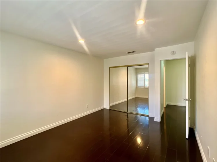 542 W Dunton #29 photo 19