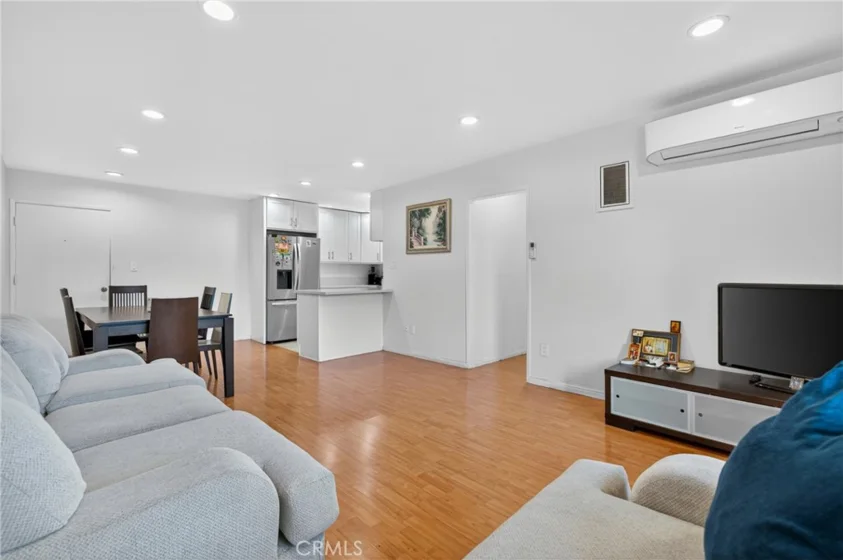 7826 Laurel Canyon Boulevard #17 photo 2