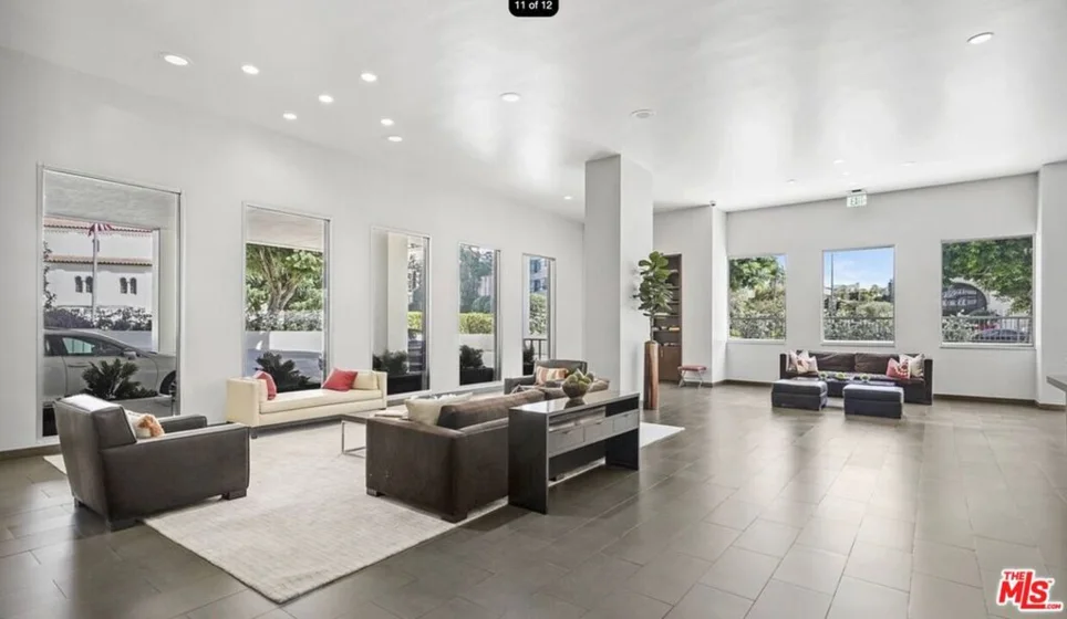 10501 Wilshire Boulevard #2206 photo 20