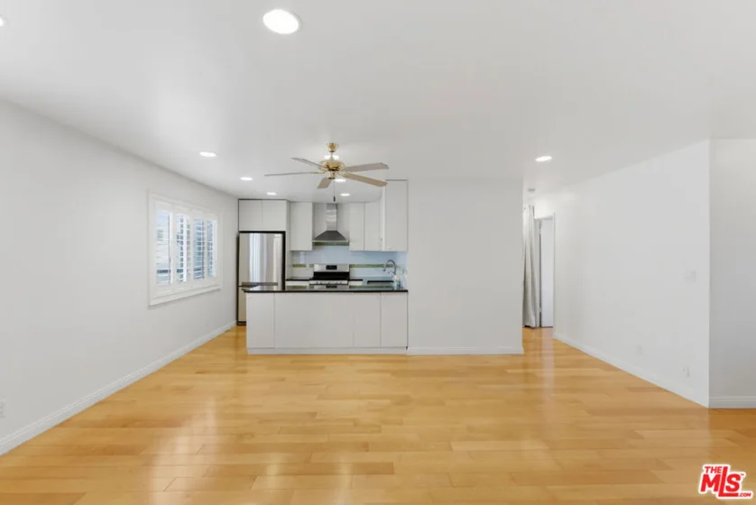2444 4th Street #4 photo 2