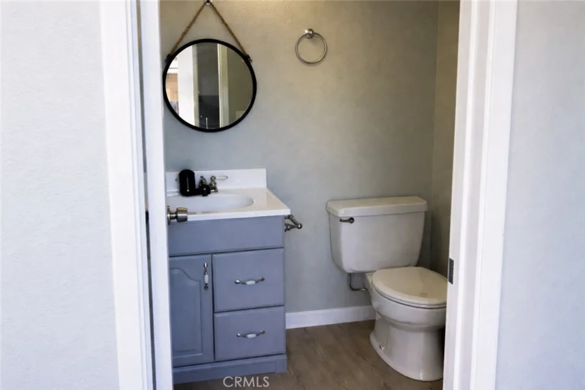 1277 N Mollison #F photo 9