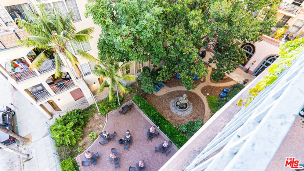 455 E Ocean Boulevard #502 photo 35