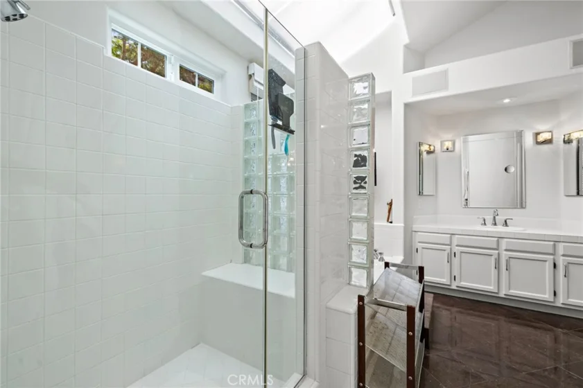 24535 Santa Clara photo 25