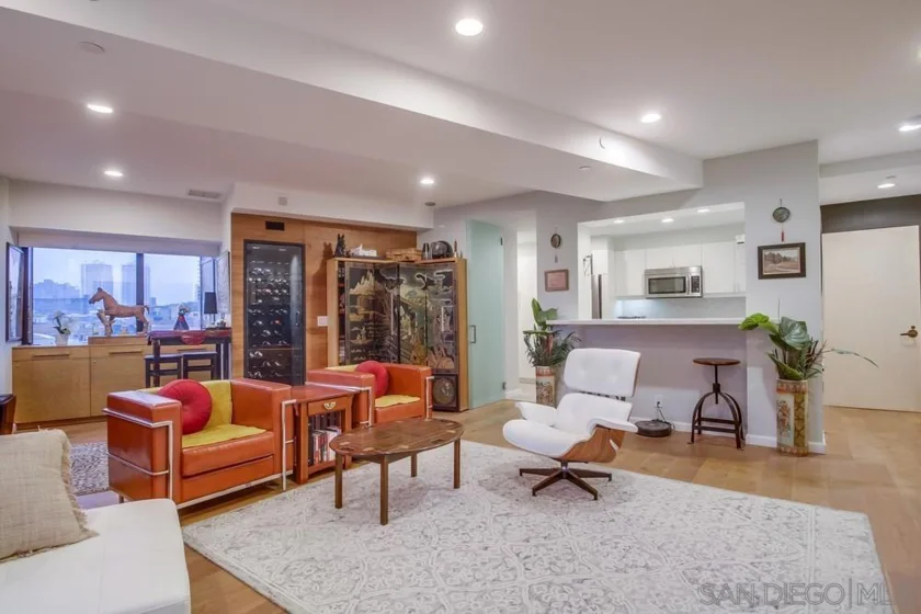 100 Harbor Drive #605 photo 29