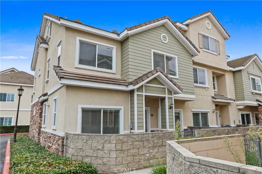 8921 Topaz Court photo 1
