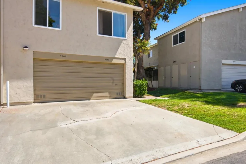 7843 Camino Glorita photo 4