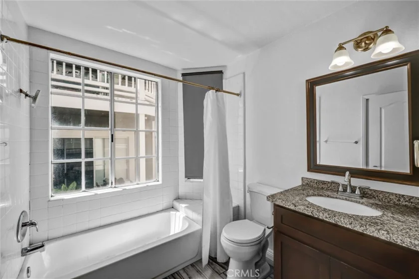 3021 Langs Bay photo 5