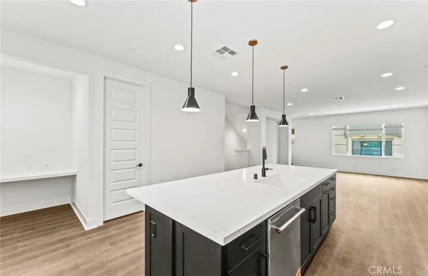 102 Sorrel Court photo 6