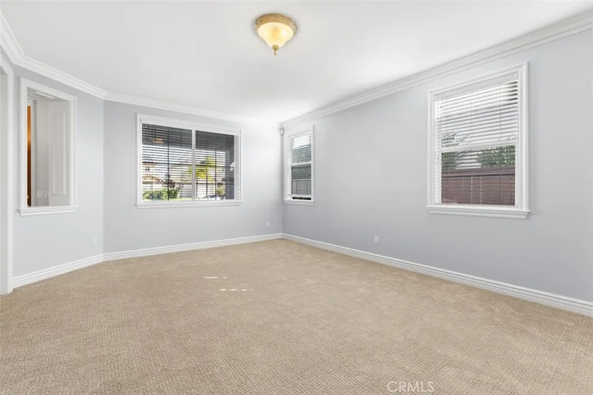33421 Barrington Drive photo 4