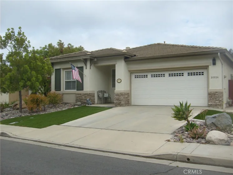 30934 Crystalaire Drive photo