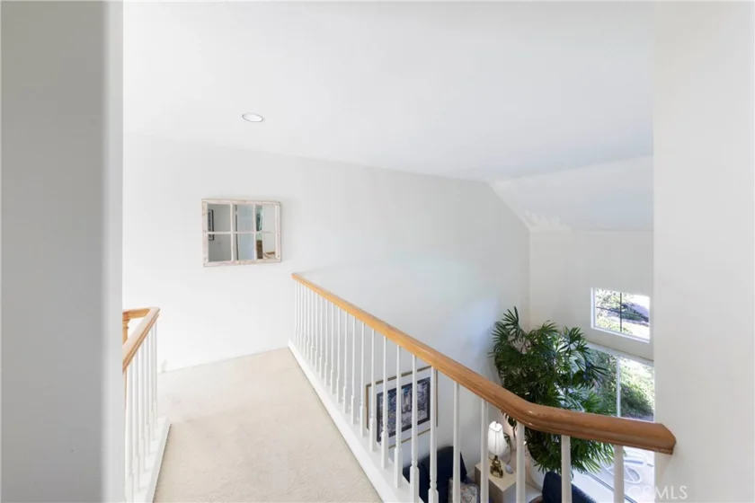 8 Longbourn Aisle photo 22