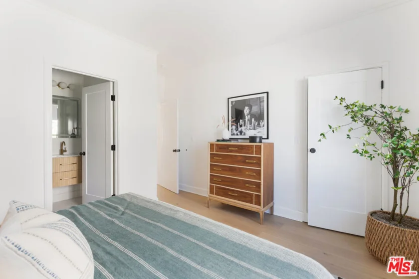1221 5th Avenue #1 photo 9