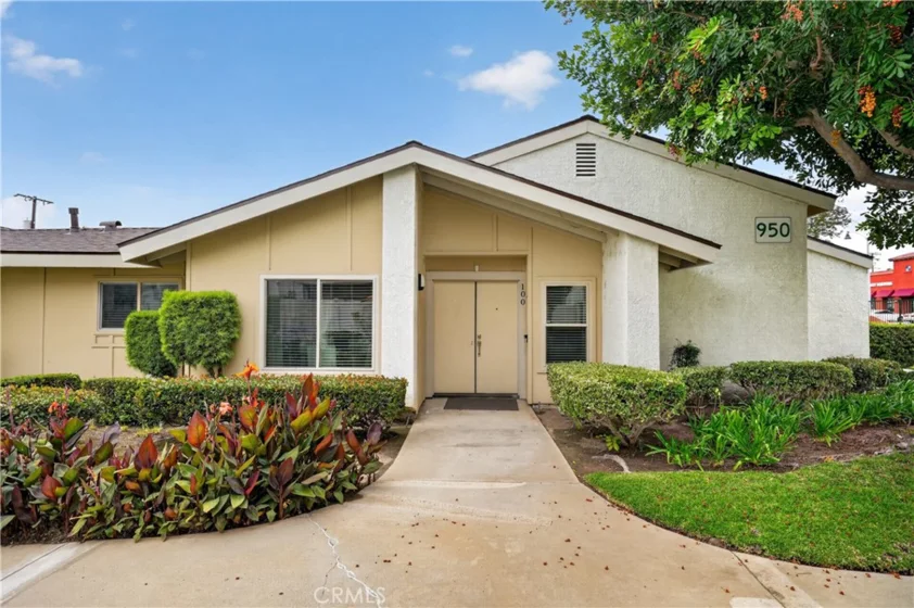 950 E La Habra #100 photo 1