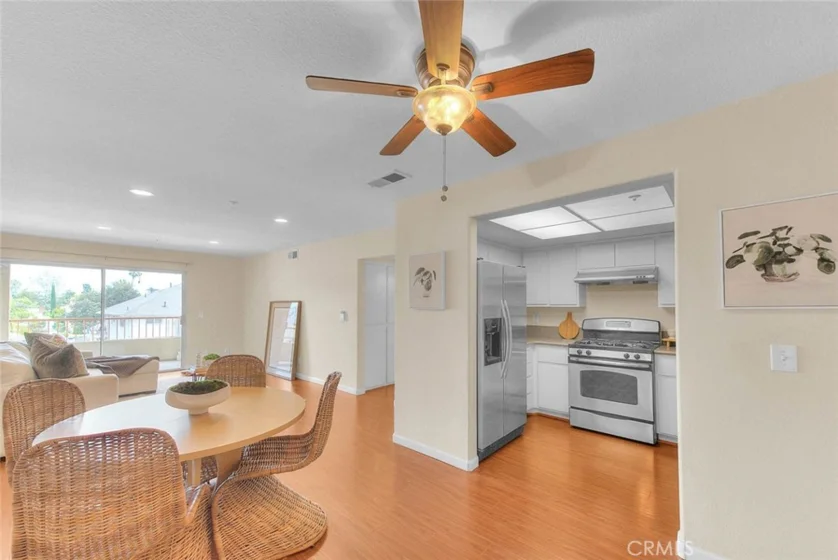 430 N Holliston #210 photo 7