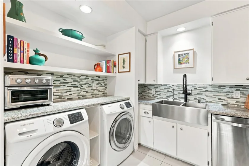 3315 Griffith Park Boulevard #109 photo 11
