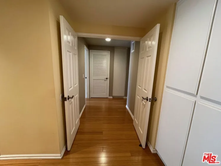 1840 Veteran Avenue #106 photo 16